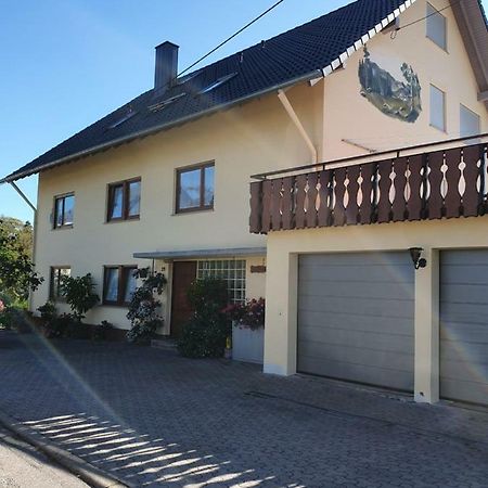Chickenhill Blackforest, Grosse Ferienwohnung Im Schwarzwald Bad Wildbad Bagian luar foto